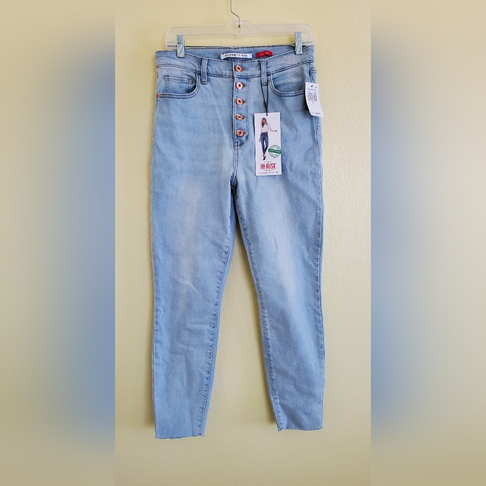 Woman's Jeans